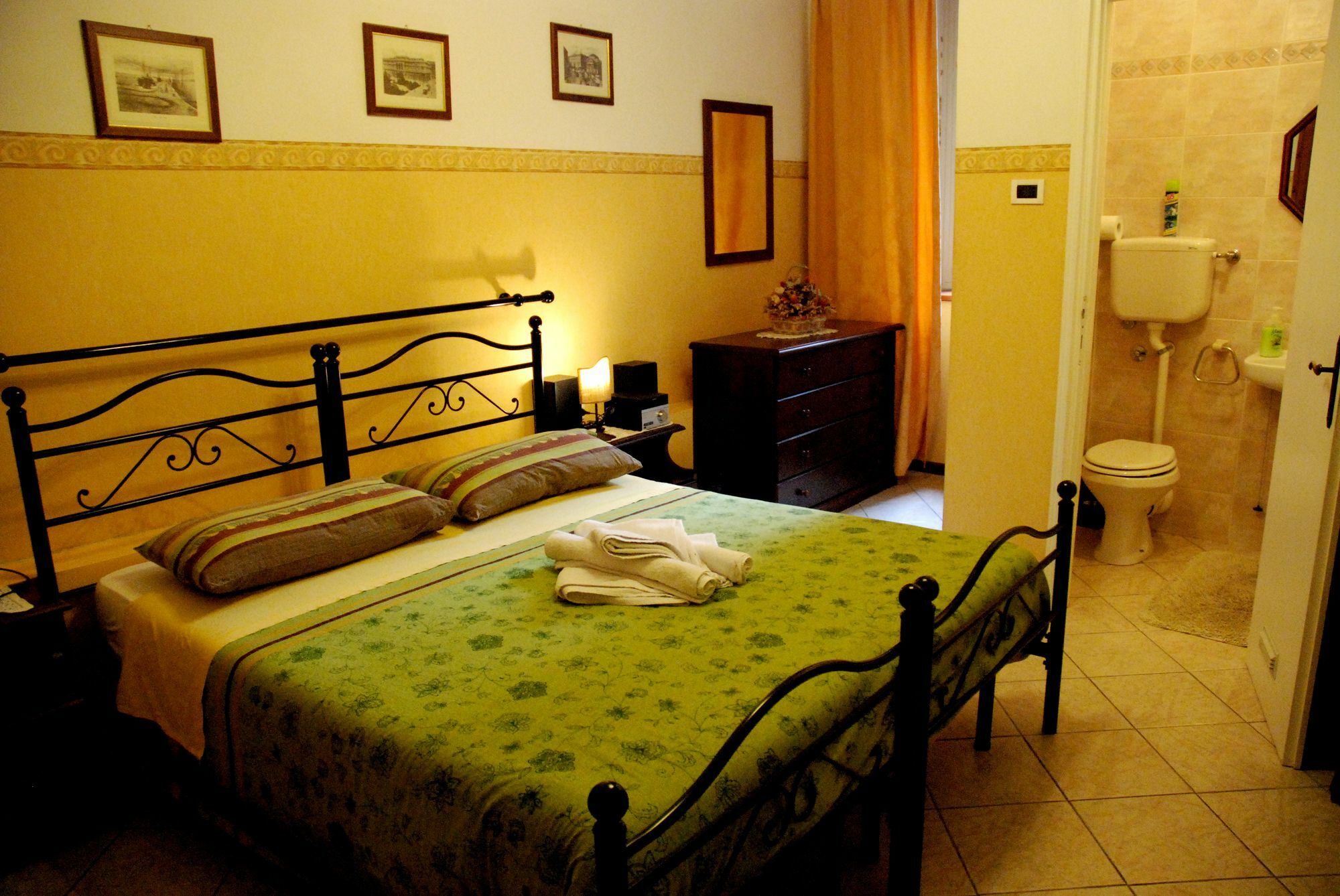 Affittacamere Girasole Triest Exterior foto